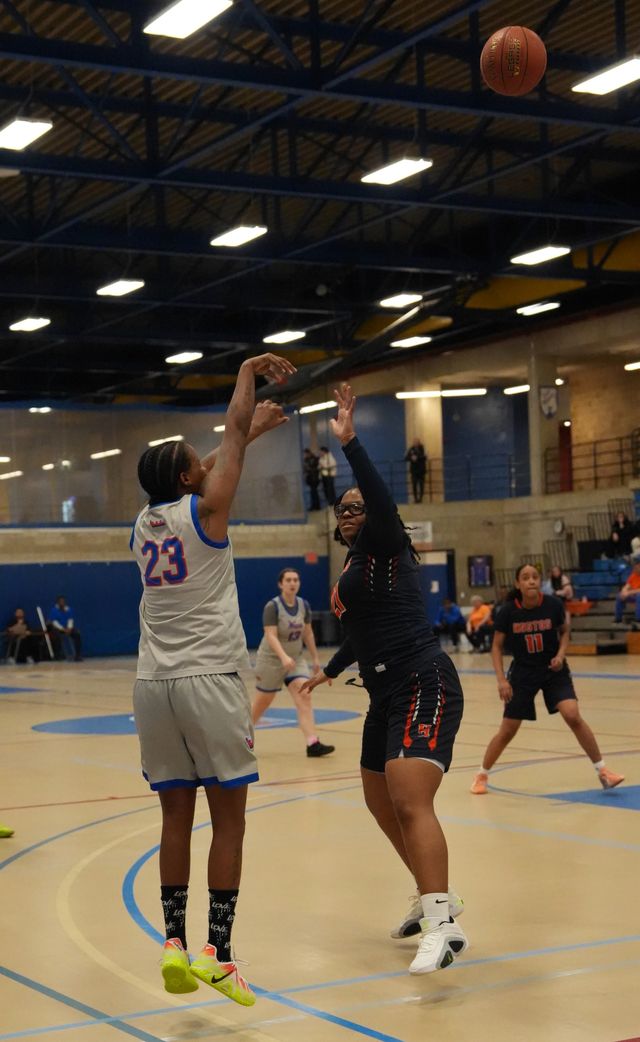 Basketball Superstar Justinna Boatwright '26 Basketball Superstar Justinna Boatwright '26